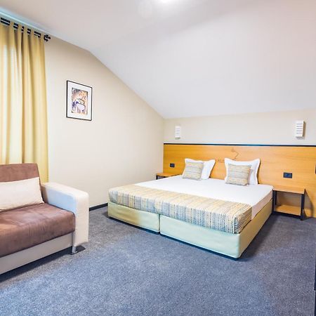 Hotel Albatros New Town ソゾポル エクステリア 写真