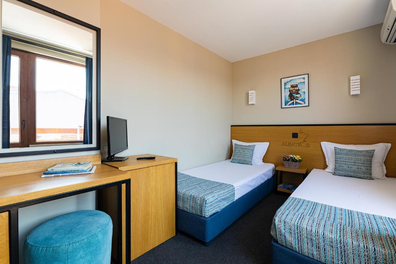 Hotel Albatros New Town ソゾポル エクステリア 写真
