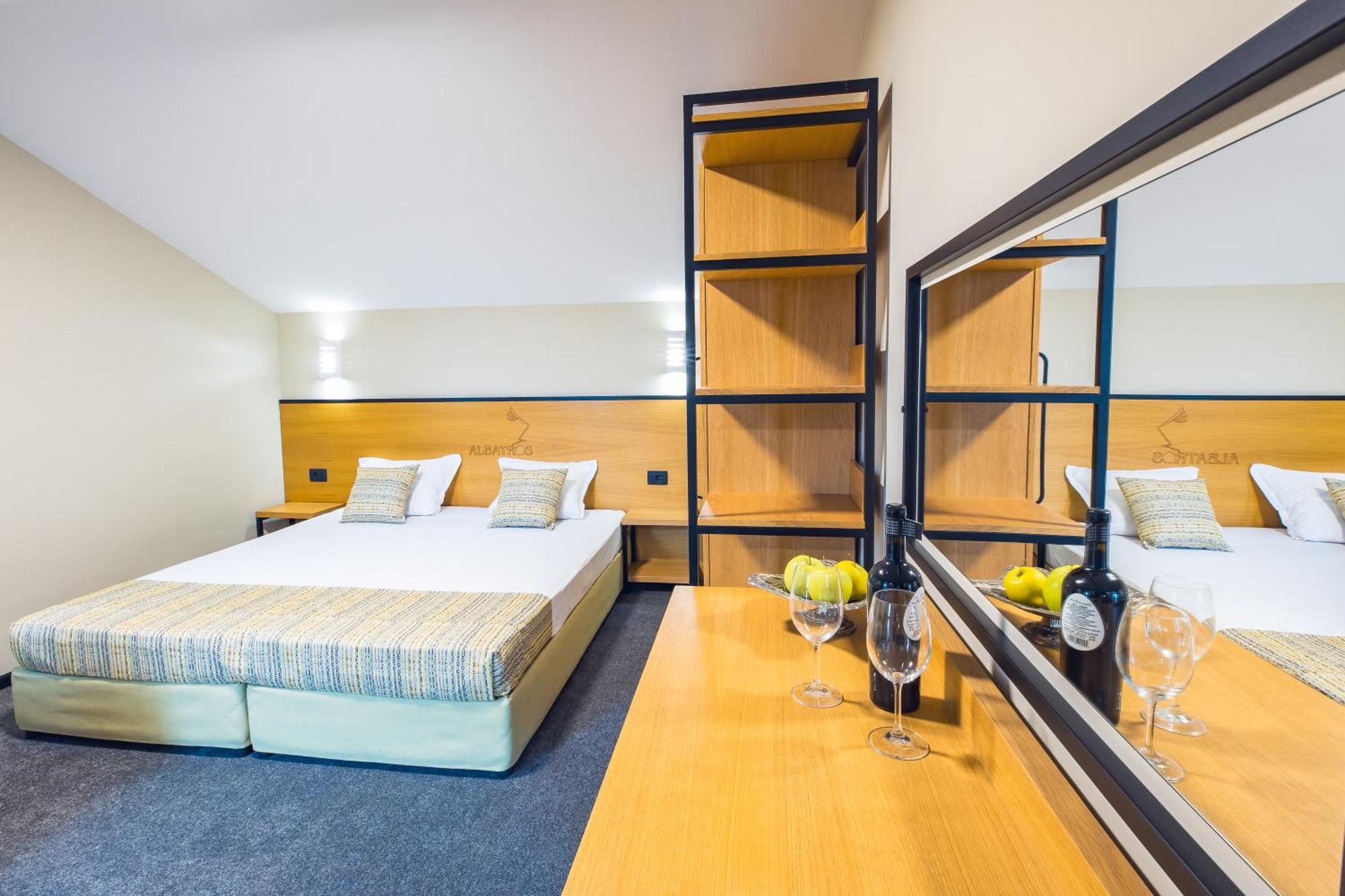 Hotel Albatros New Town ソゾポル エクステリア 写真