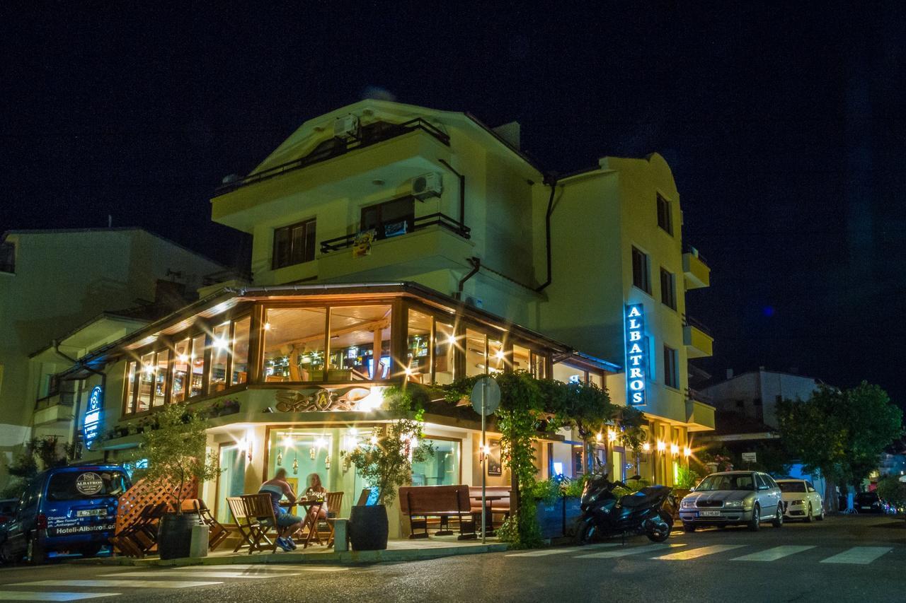 Hotel Albatros New Town ソゾポル エクステリア 写真